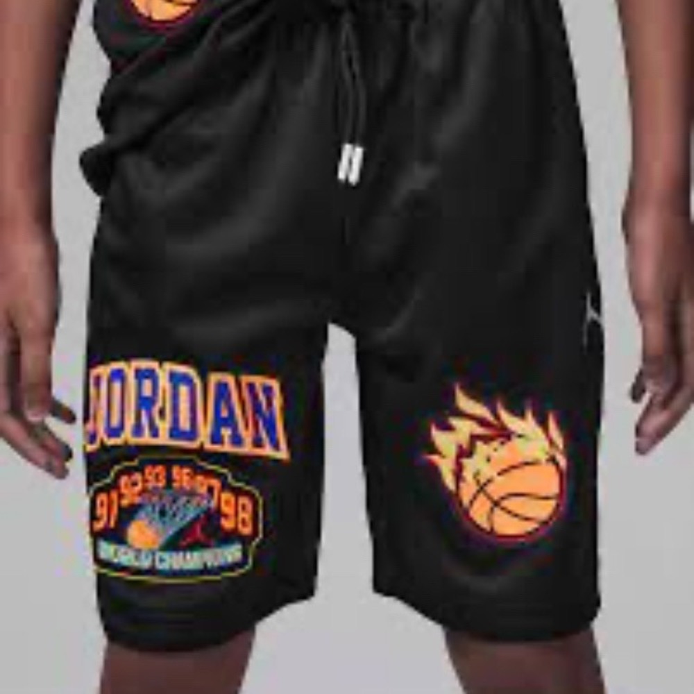 Nike Jordan Patch Pack Kids Shorts XL 13-15 yr old‎ Black Basketball Flame